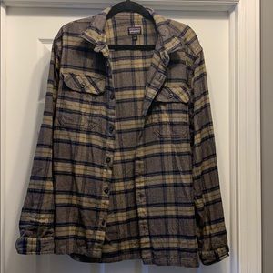 Men’s Patagonia flannel